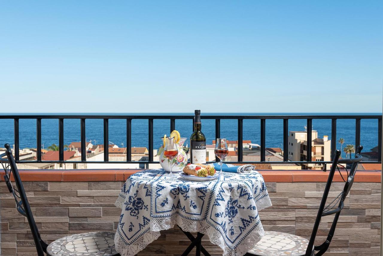 Torrevarata - Guest Rooms Santa Teresa Di Riva Eksteriør bilde
