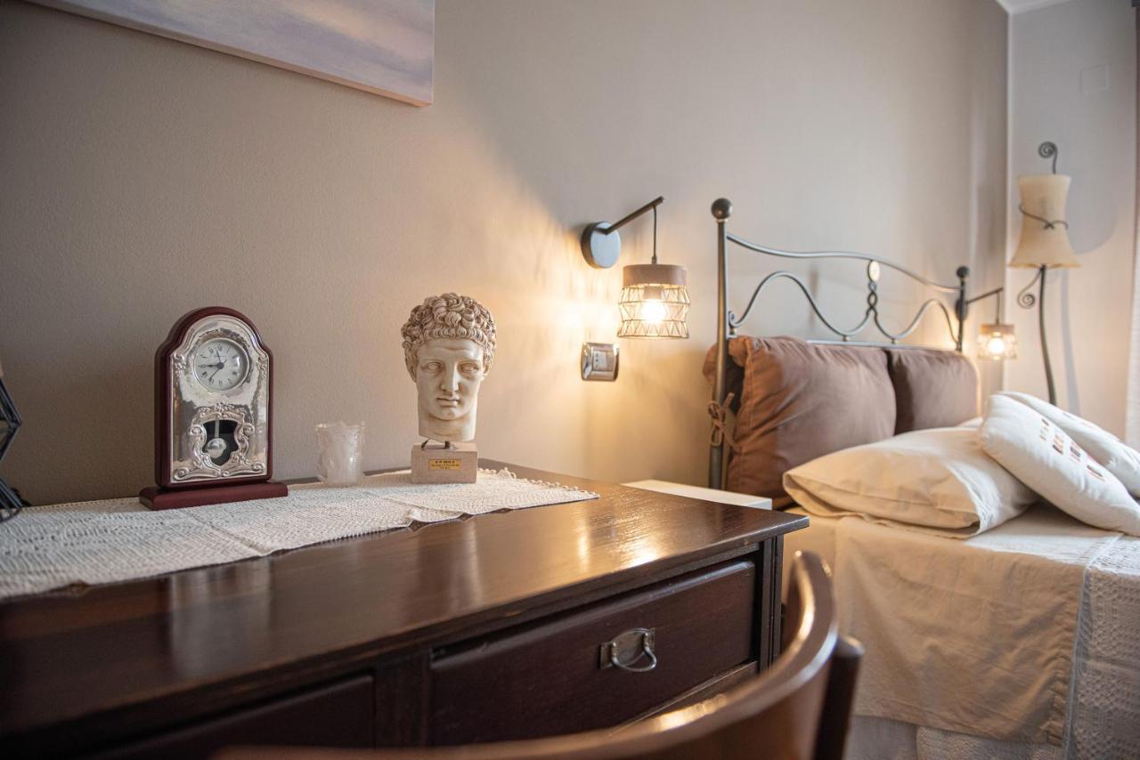 Torrevarata - Guest Rooms Santa Teresa Di Riva Eksteriør bilde
