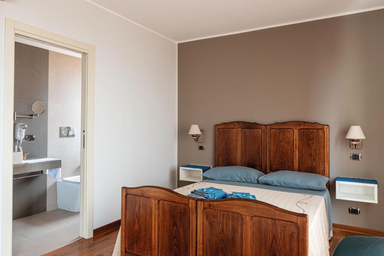 Torrevarata - Guest Rooms Santa Teresa Di Riva Eksteriør bilde